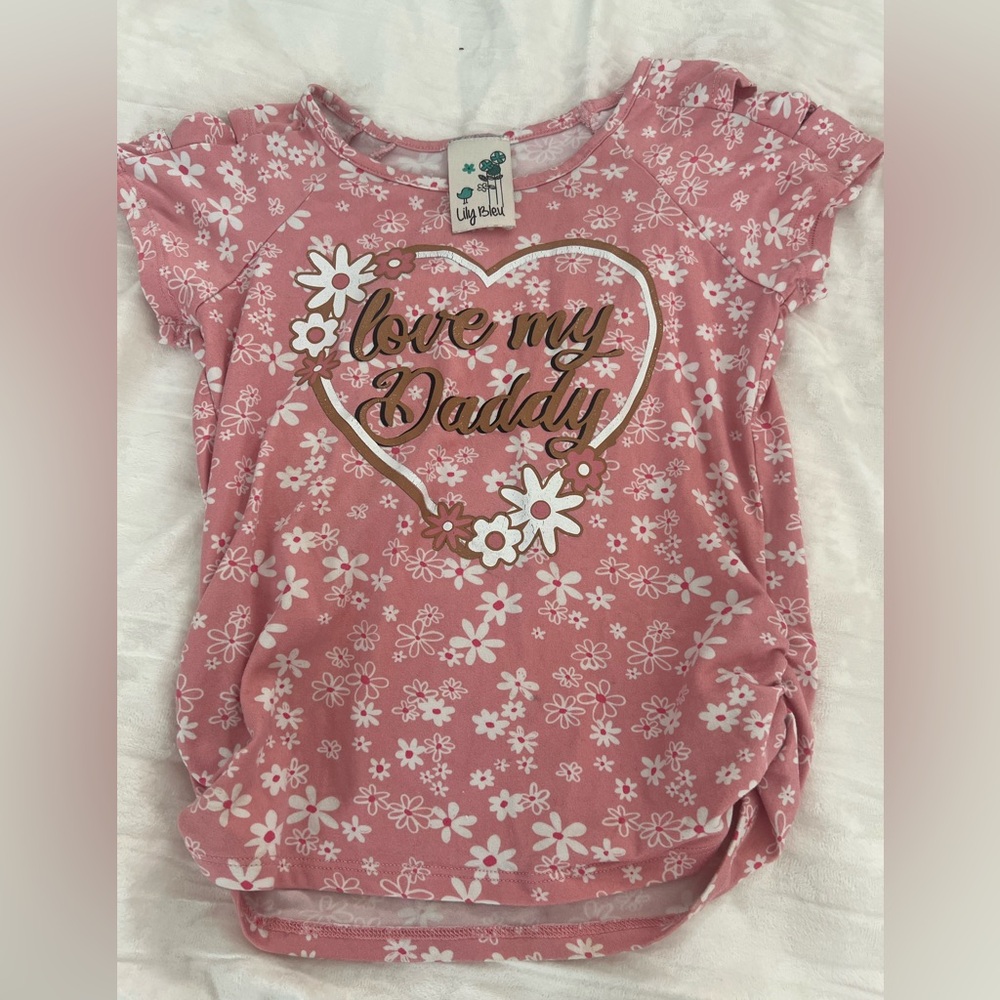 Size 5t girls graphic T shirt
